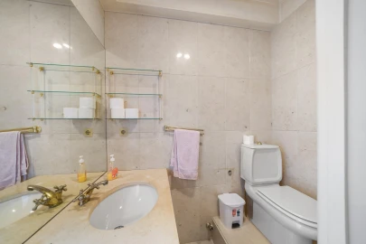 Moradia T6 para Venda em Arcozelo
