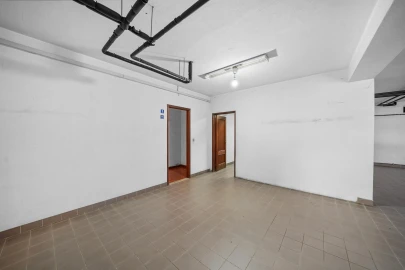 Moradia T6 para Venda em Arcozelo