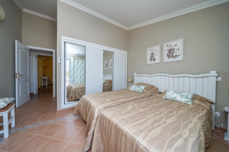 Moradia T3 para Venda em Castro Marim Foto 10