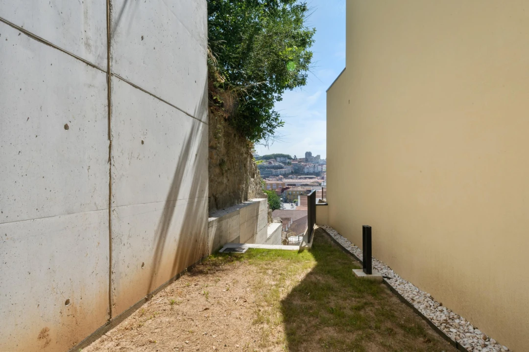 Apartamento T2 para Venda em Santa Marinha e São Pedro da Afurada Foto 29