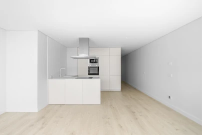 Apartamento T2 para Venda em Santa Marinha e São Pedro da Afurada
