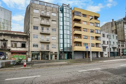 Apartamento para Venda em Paranhos