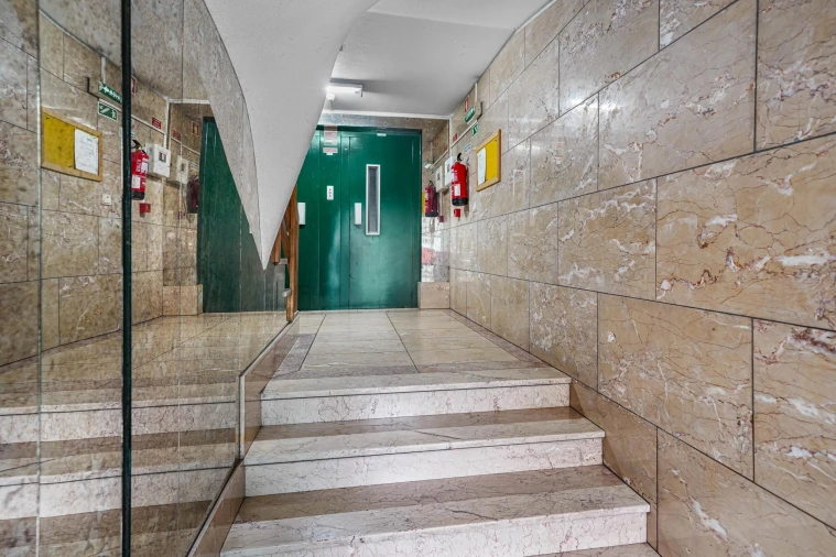 Apartamento para Venda em Paranhos Foto 3