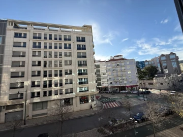 Apartamento T2 para Venda em Avenidas Novas