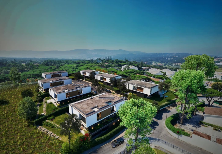 Moradia T4 para Venda em Colares Foto 3