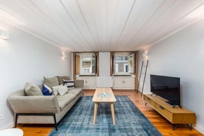 Apartamento T2 para Venda em Santa Maria Maior