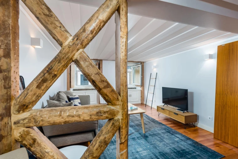 Apartamento T2 para Venda em Santa Maria Maior Foto 2