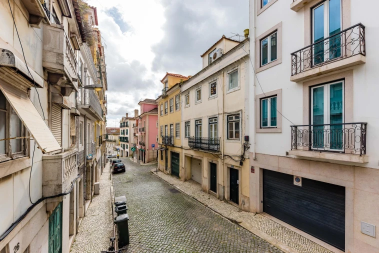 Apartamento T2 para Venda em Santa Maria Maior Foto 48