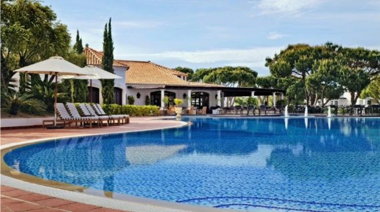 Apartamento T3 para Venda em Albufeira e Olhos de Água Foto 1