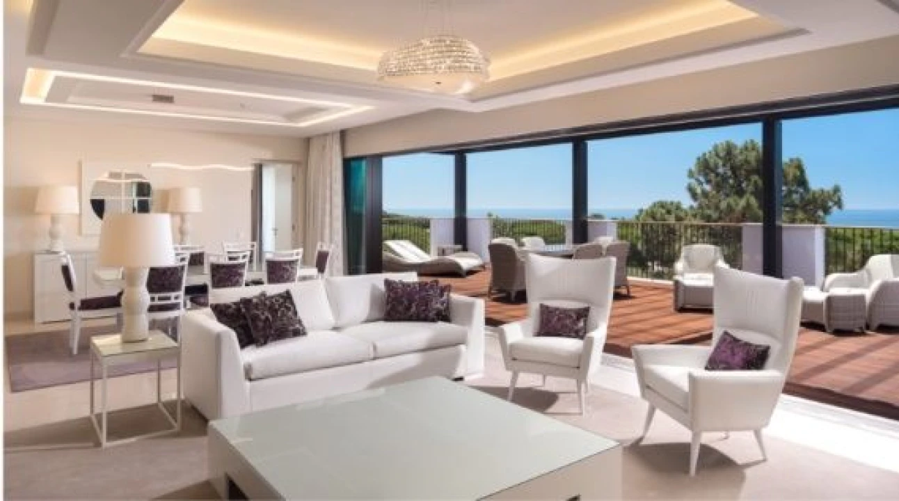 Apartamento T2 para Venda em Albufeira e Olhos de Água Foto 1