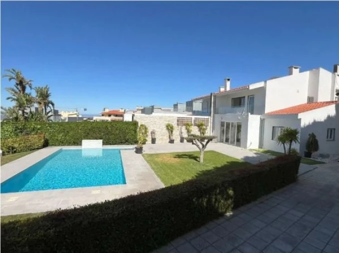Moradia T3 para Venda em Cascais e Estoril Foto 26