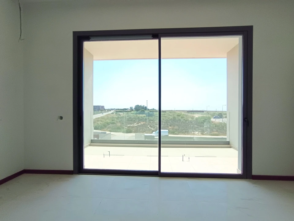 Apartamento T3 para Venda em Odiaxere Foto 18