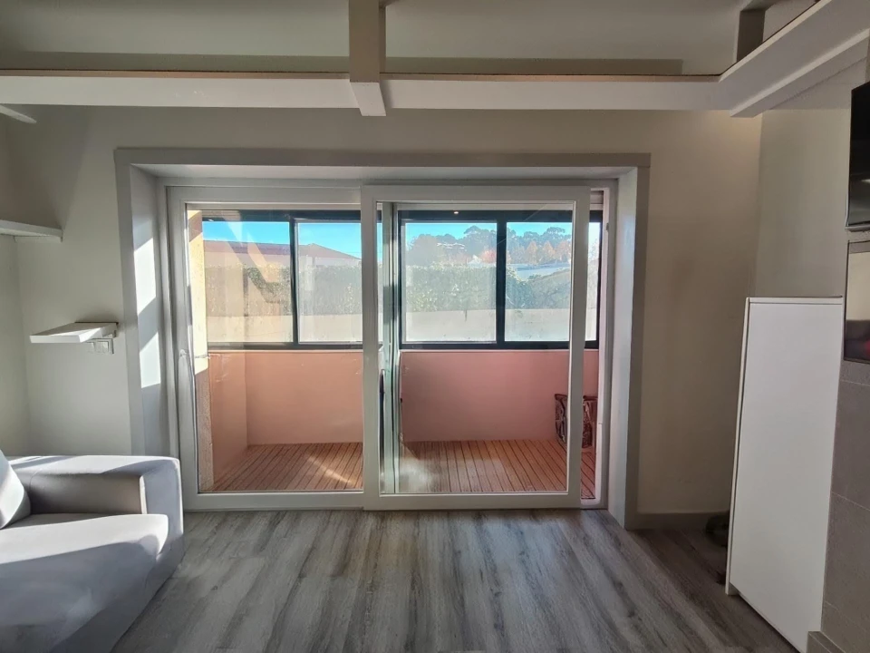 Apartamento T3 para Venda em Oliveira do Douro Foto 6