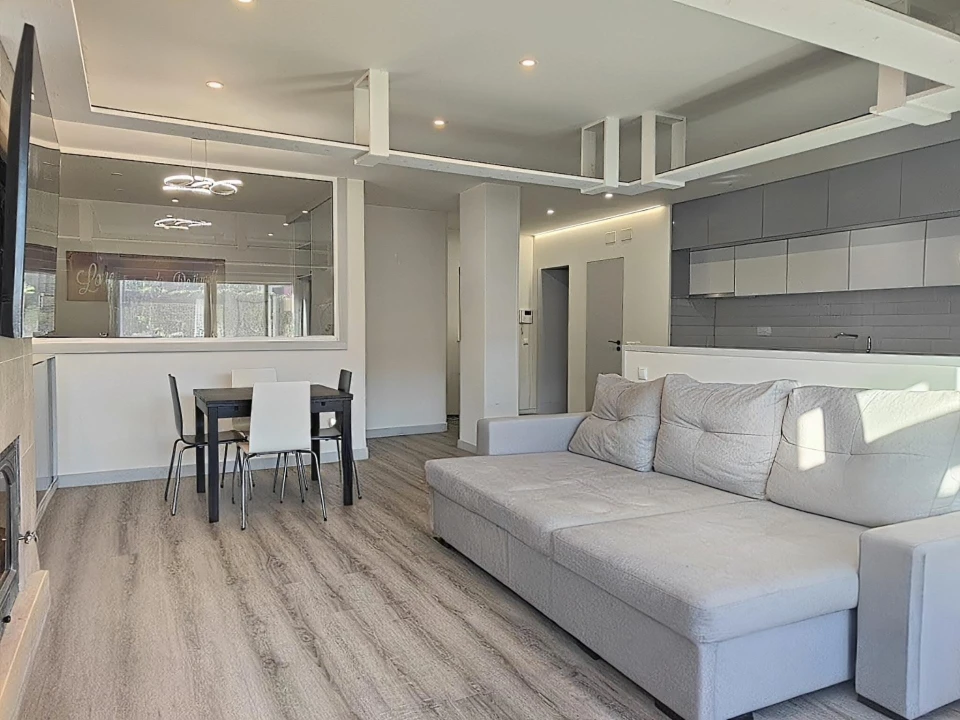 Apartamento T3 para Venda em Oliveira do Douro Foto 8