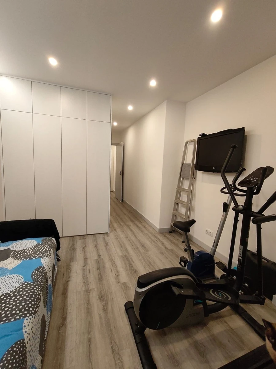 Apartamento T3 para Venda em Oliveira do Douro Foto 23
