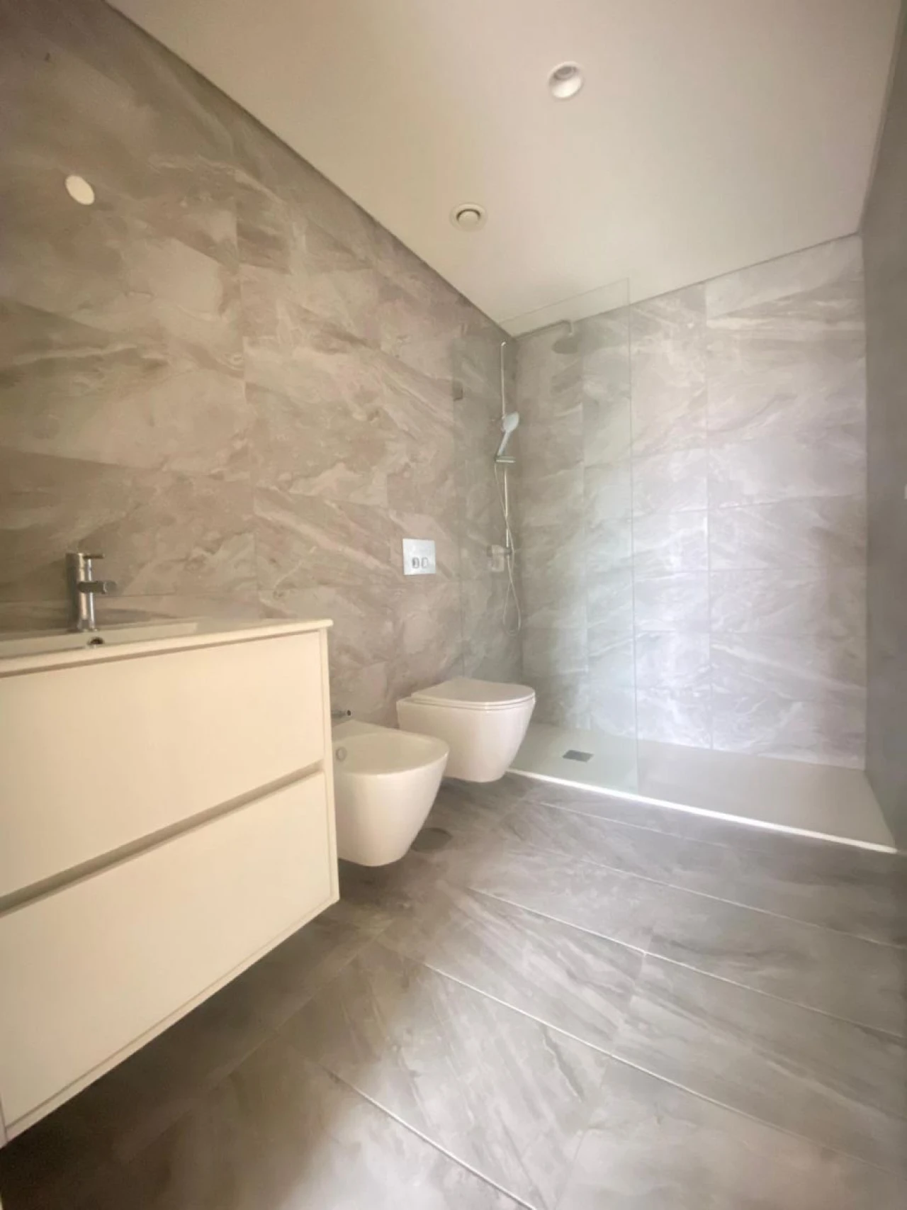 Apartamento T3 para Venda em Campanhã Foto 29