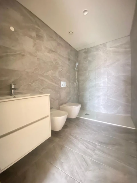 Apartamento T3 para Venda em Campanhã