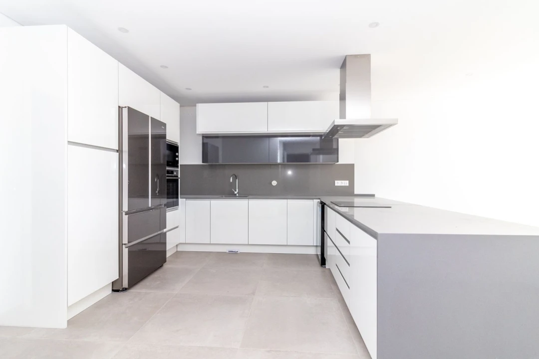 Apartamento T3 para Venda em Loule (São Sebastião) Foto 3