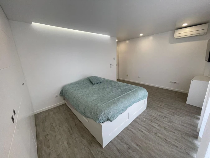 Moradia T4 para Venda em Charneca de Caparica e Sobreda Foto 21