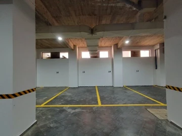 Garagem para Venda em Albufeira e Olhos de Água