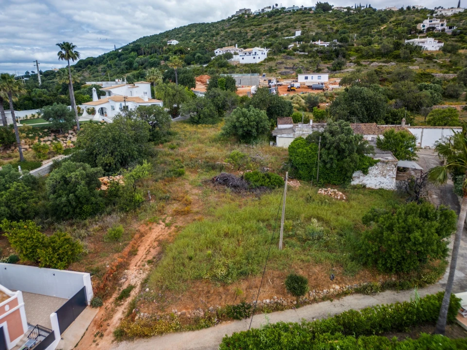 Terreno para Venda em Santa Barbara de Nexe Foto 13