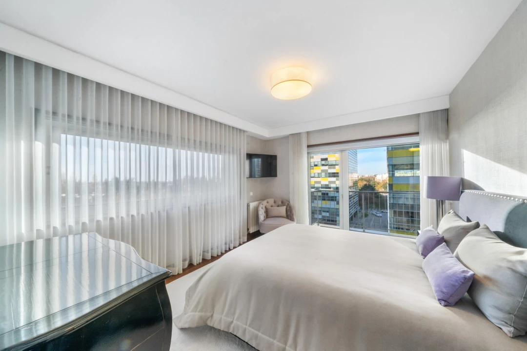 Apartamento T4 para Venda em Santa Marinha e São Pedro da Afurada Foto 17