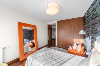 Apartamento T4 para Venda em Santa Marinha e São Pedro da Afurada