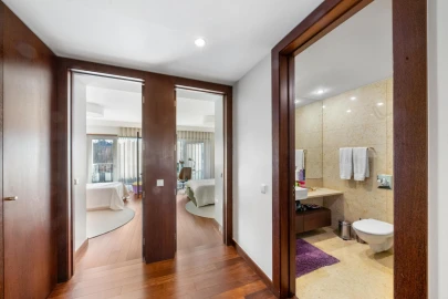 Apartamento T4 para Venda em Santa Marinha e São Pedro da Afurada