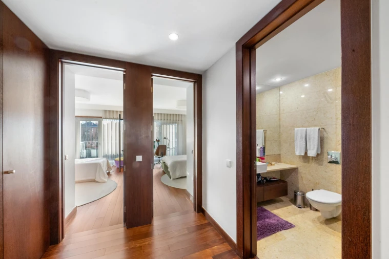 Apartamento T4 para Venda em Santa Marinha e São Pedro da Afurada Foto 23