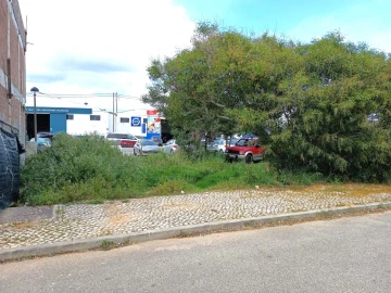 Terreno para Venda em Conceição e Estoi