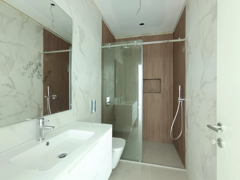 Apartamento T1 para Venda em Quarteira Foto 4