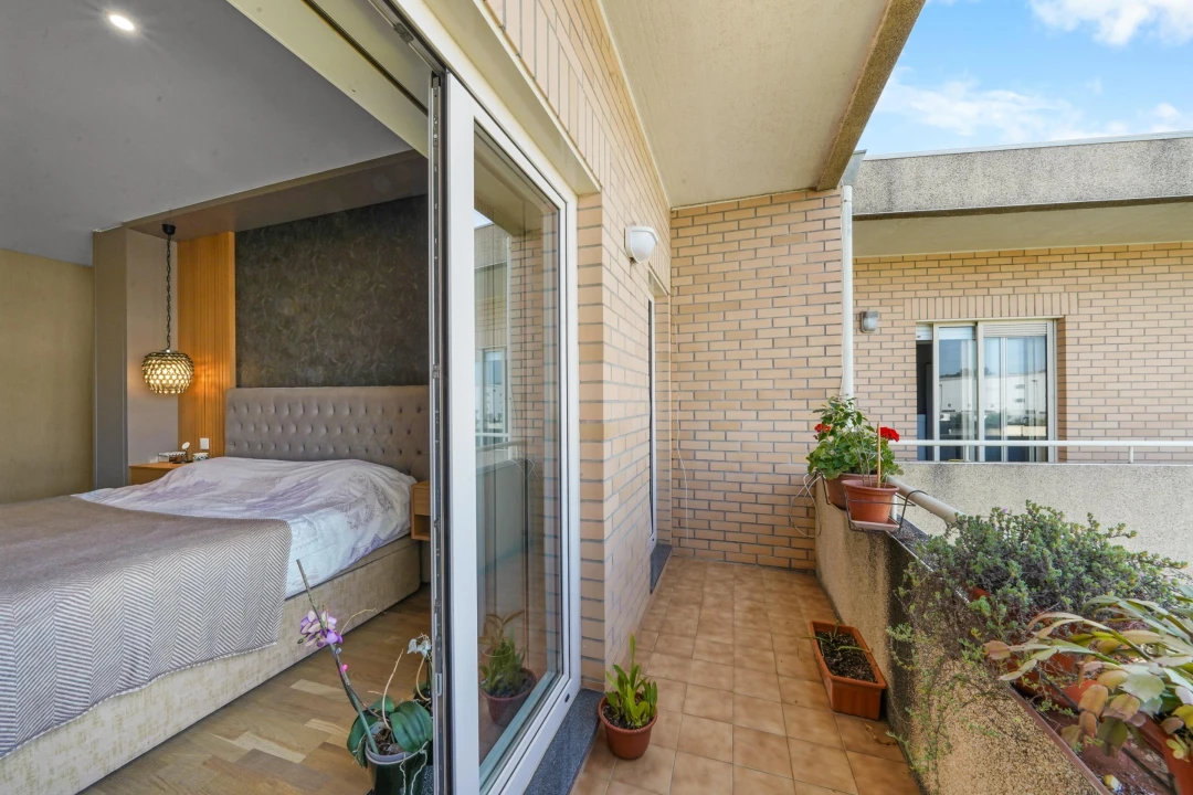 Apartamento T4 para Venda em Arcozelo Foto 29