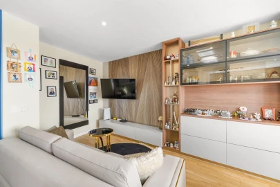 Apartamento T4 para Venda em Arcozelo