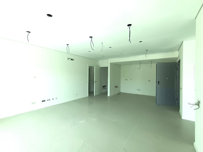 Apartamento T2 para Venda em Quarteira Foto 3
