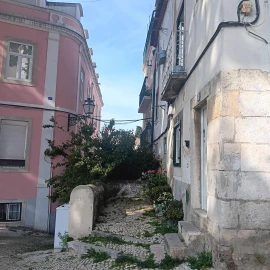 Apartamento T2 para Venda em Santa Maria Maior