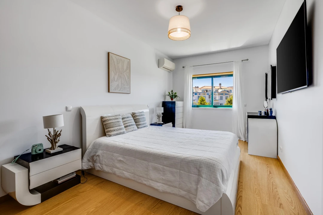 Apartamento T3 para Venda em Quarteira Foto 24