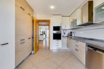 Apartamento T3 para Venda em Quarteira