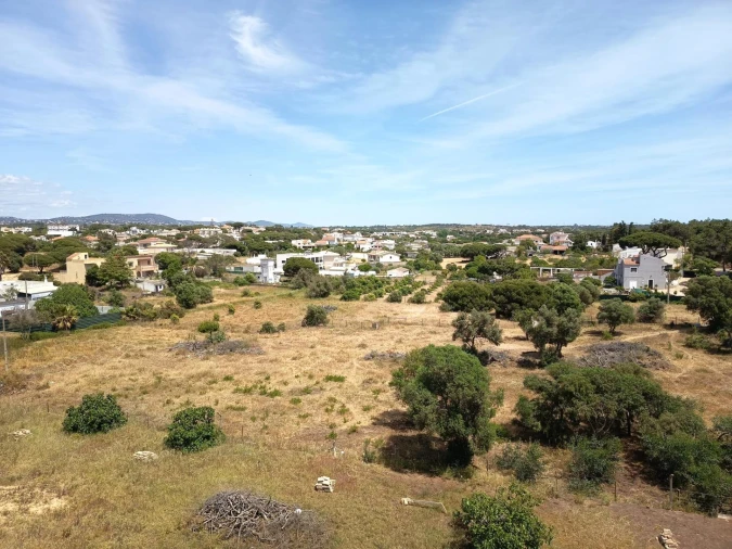 Apartamento T3 para Venda em Quarteira Foto 30