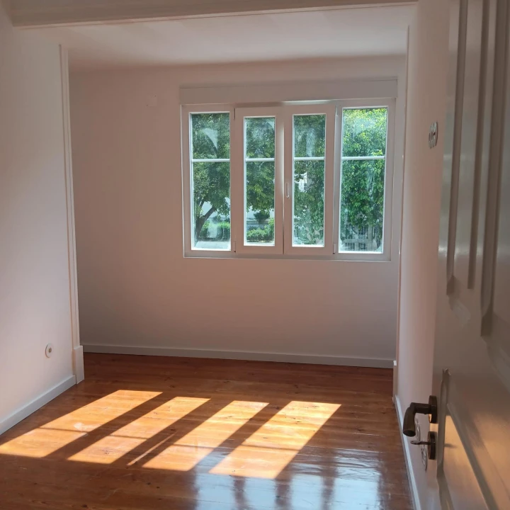 Apartamento T3 para Venda em Penha de França Foto 1