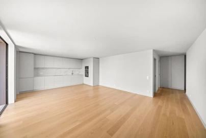 Apartamento T4 para Venda em Santa Marinha e São Pedro da Afurada