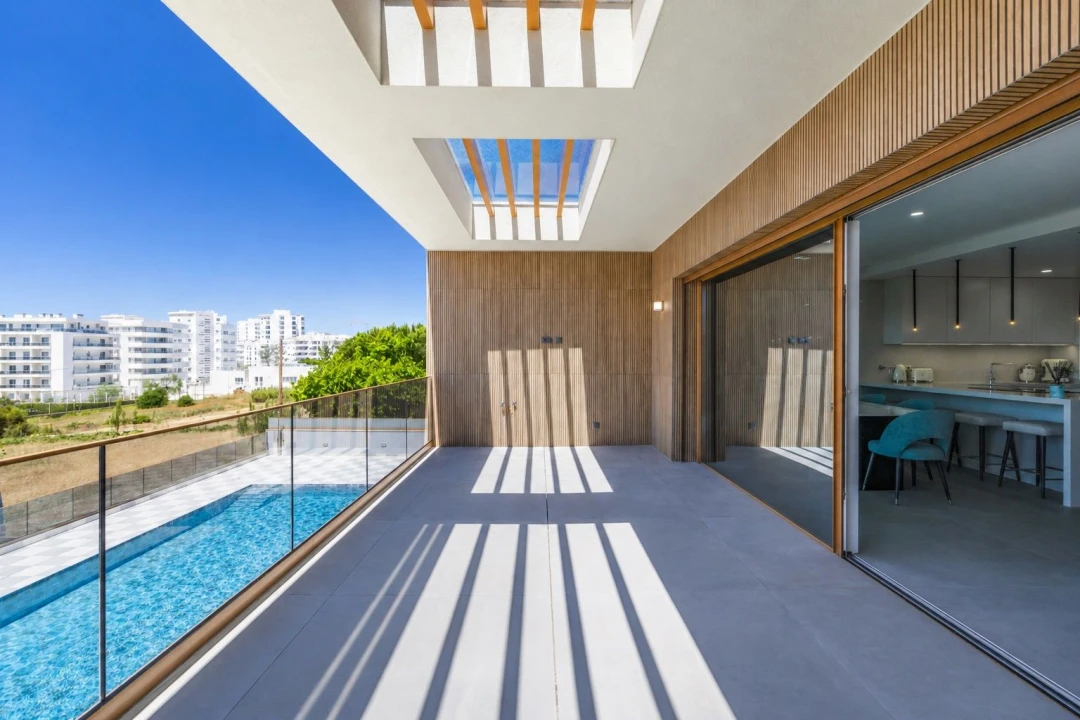 Apartamento T2 para Venda em Quarteira Foto 7