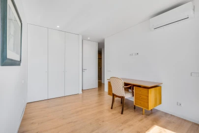 Apartamento T3 para Venda em Moncarapacho e Fuseta
