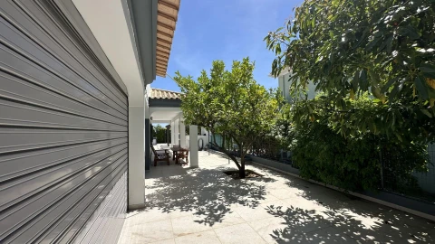 Moradia T5 para Venda em Almancil