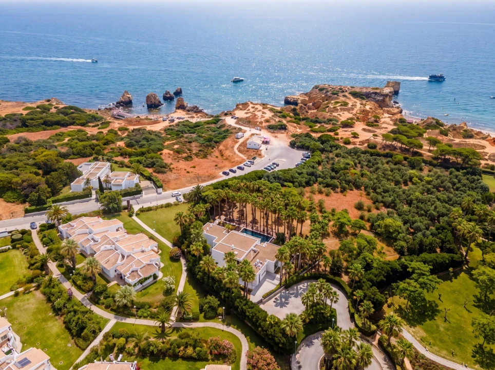 Moradia T3 para Venda em Albufeira e Olhos de Água Foto 1