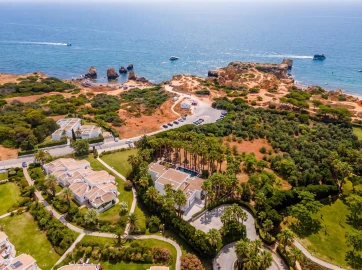 Moradia T3 para Venda em Albufeira e Olhos de Água