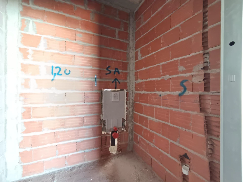 Apartamento T2 para Venda em Quarteira Foto 11