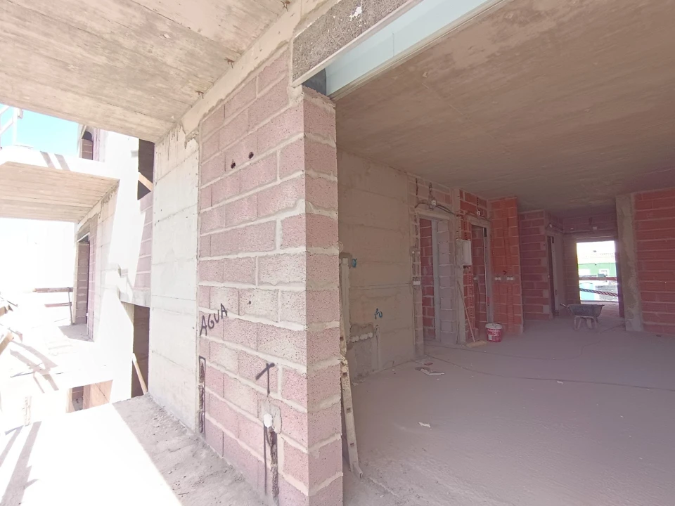 Apartamento T3 para Venda em Quarteira Foto 4