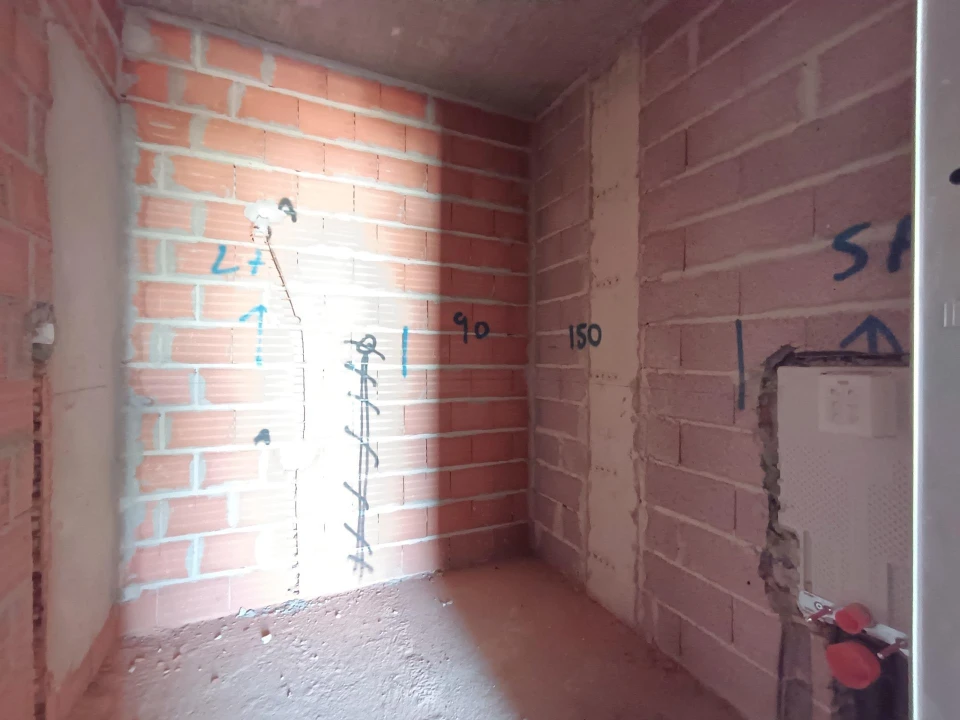 Apartamento T3 para Venda em Quarteira Foto 9