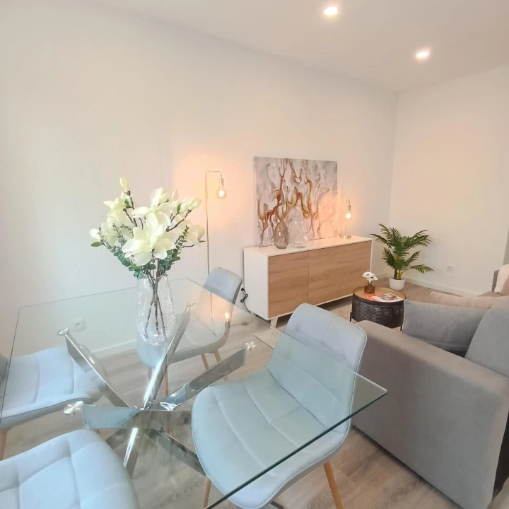 Apartamento T3 para Venda em Benfica Foto 3