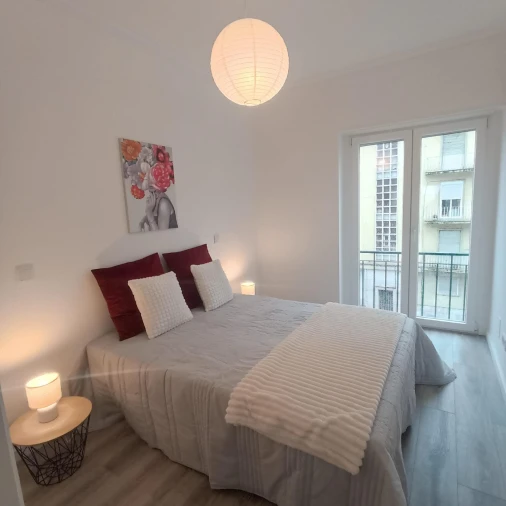 Apartamento T3 para Venda em Benfica Foto 5